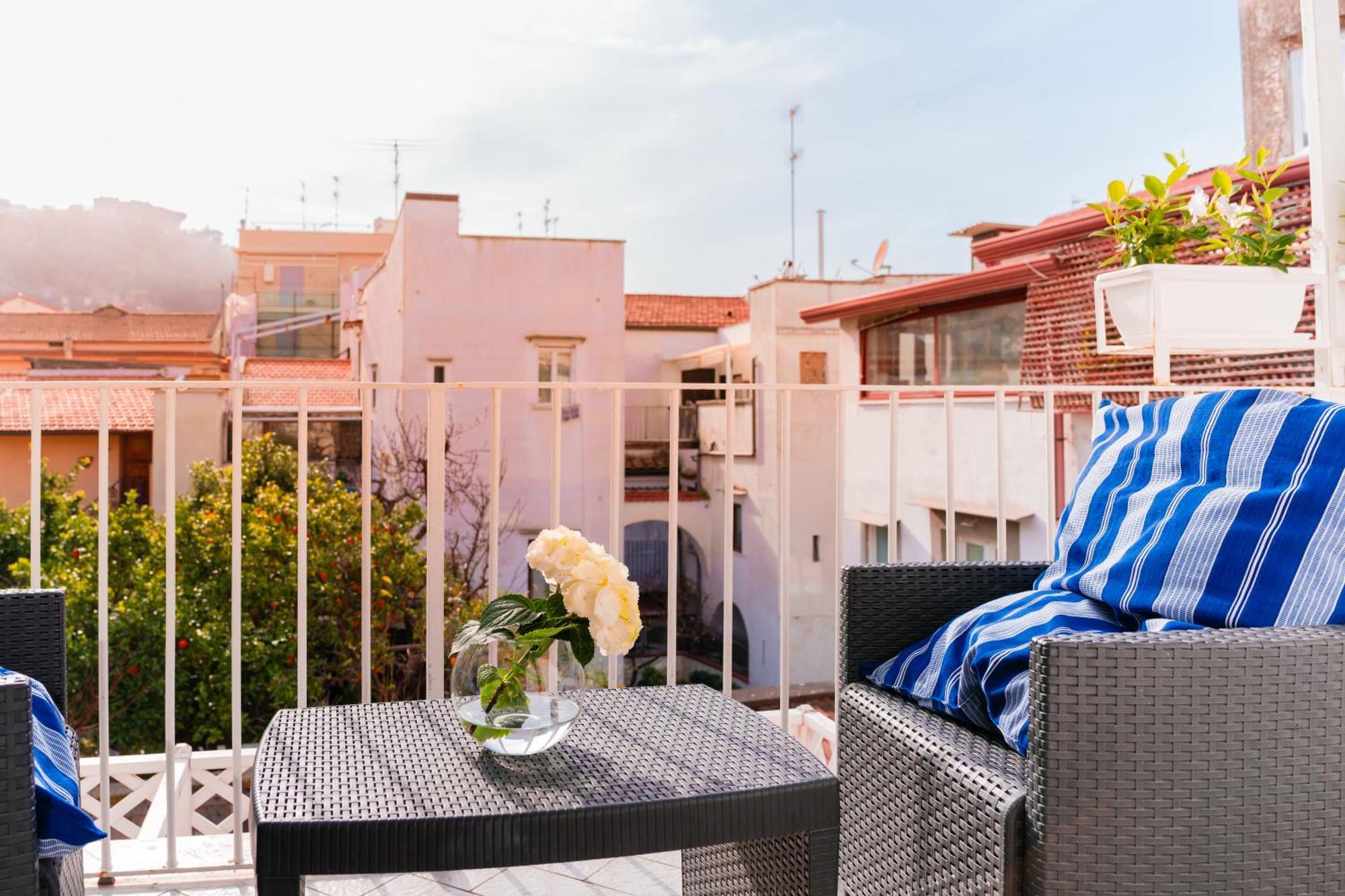 Palazzo Gargiulo Luxury Rooms & Suites Sorrento Exterior foto